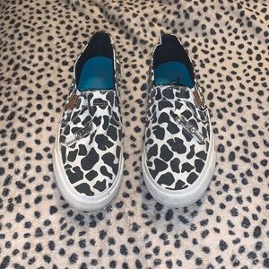 Super cute cowprint shoes!! They are comfy and stylish!!